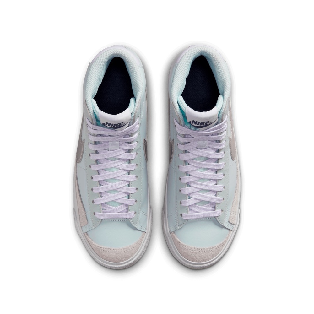 Nike Blazer Mid '77 - 🔥 Lavender & Silver
Women’s 7, Boys 5.5 - Picture 4 of 8